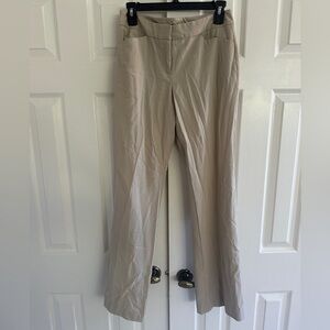 ALFANI size 2 cream color trousers